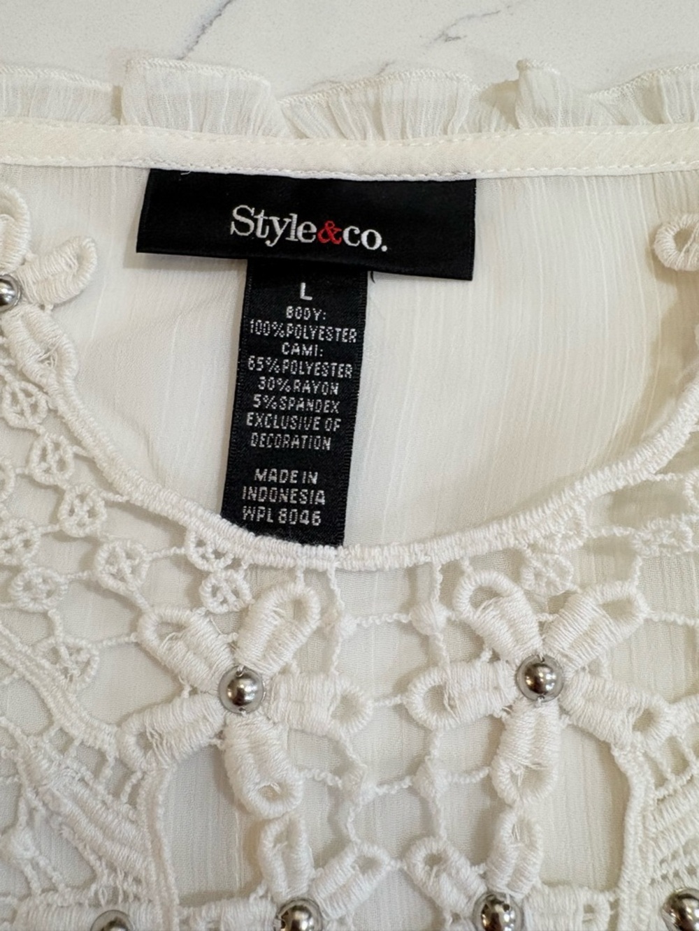 2-Piece Style & Co. Cream Crochet Yoke Flowy Tunic With Cami Large - Picture 15 of 16